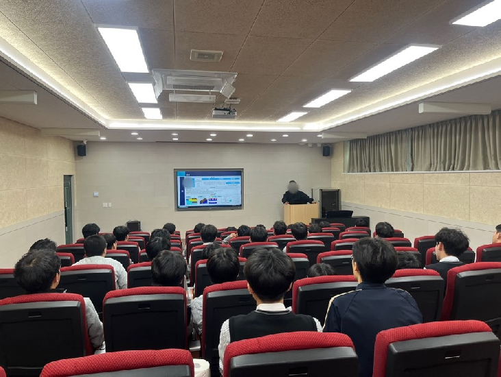 2025 대학 연계 석·박사 연구자와 함께하는 초·중·고 독서토론 동아리 교육